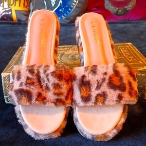 Rockabilly LEAPARD SLIDS BY LILIANA NICE ROCKABILLY ACCESSORIE,NEVER WORN sz10